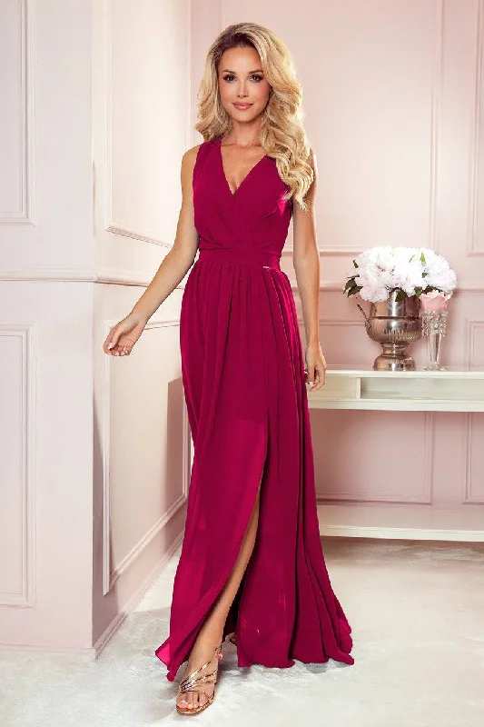 Numoco 362-5 JUSTINE Long dress with a neckline and a tie - Burgundy color