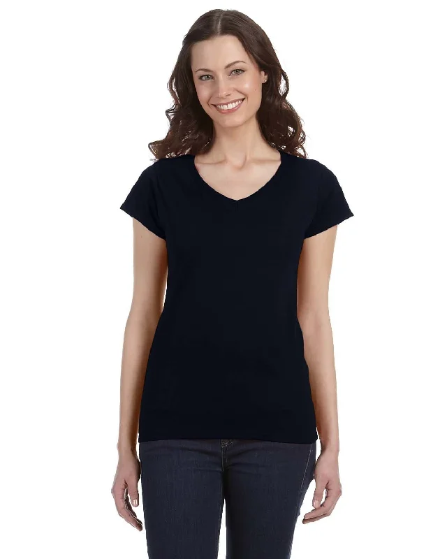 Gildan Ladies SoftStyle V-Neck T-Shirt | Black Elegant Classic Vintage