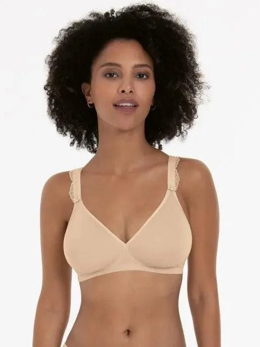 Desert Selma Wireless Soft Spacer Cup Bra Trendy Lace Bra