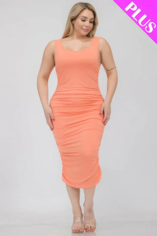 Plus Size Square Neck Ruched Bodycon Midi Dress Comfortable Short Sleeve Midi Dress