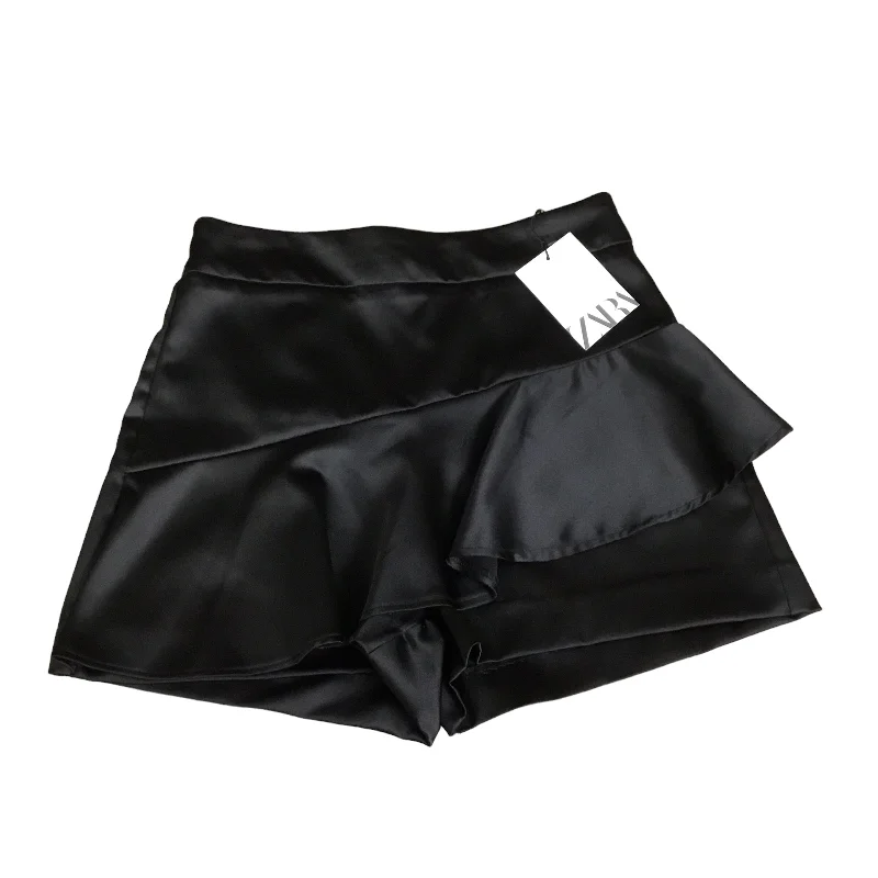 Skort By Zara In Black, Size: S lace skirt intricate